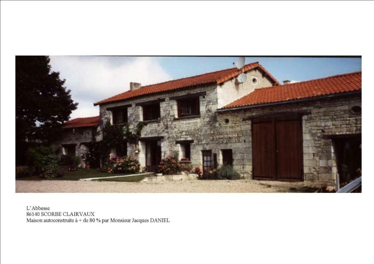 L'Abbesse Villa Scorbé-Clairvaux Exteriör bild